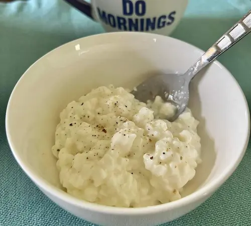 Low-fat cottage cheese as an OPTAVIA approved snack